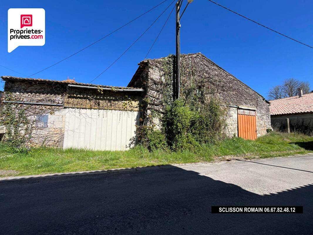 Maison 4 pièces 320 m² · à Lorignac · 320 m² · 53 990 €