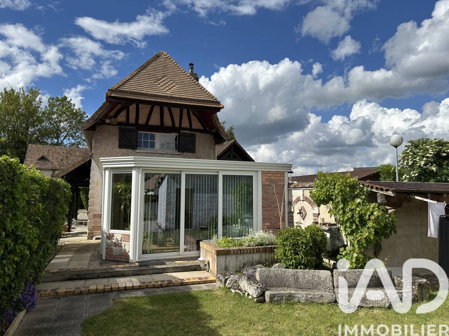 Maison 5 pièces 125 m² · à Tourville-la-Rivière · 124,7 m² · 249 900 €