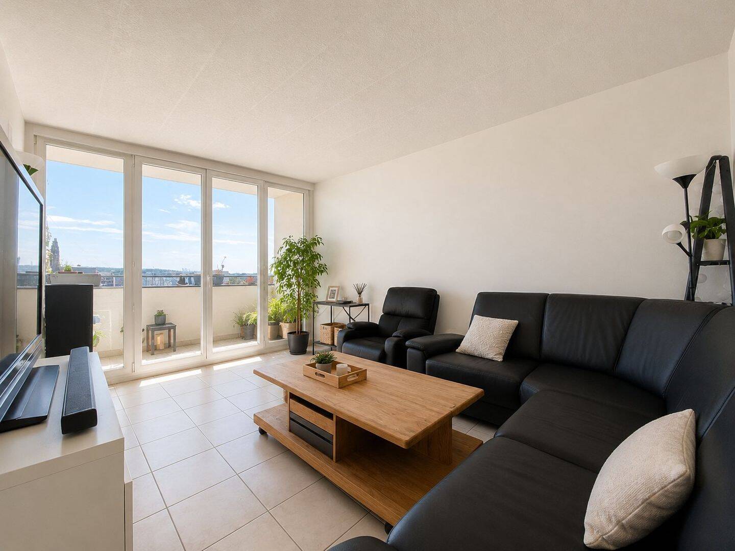 Appartement 4 pièces 75 m² · à Les Clayes-sous-Bois · 75 m² · 195 900 €