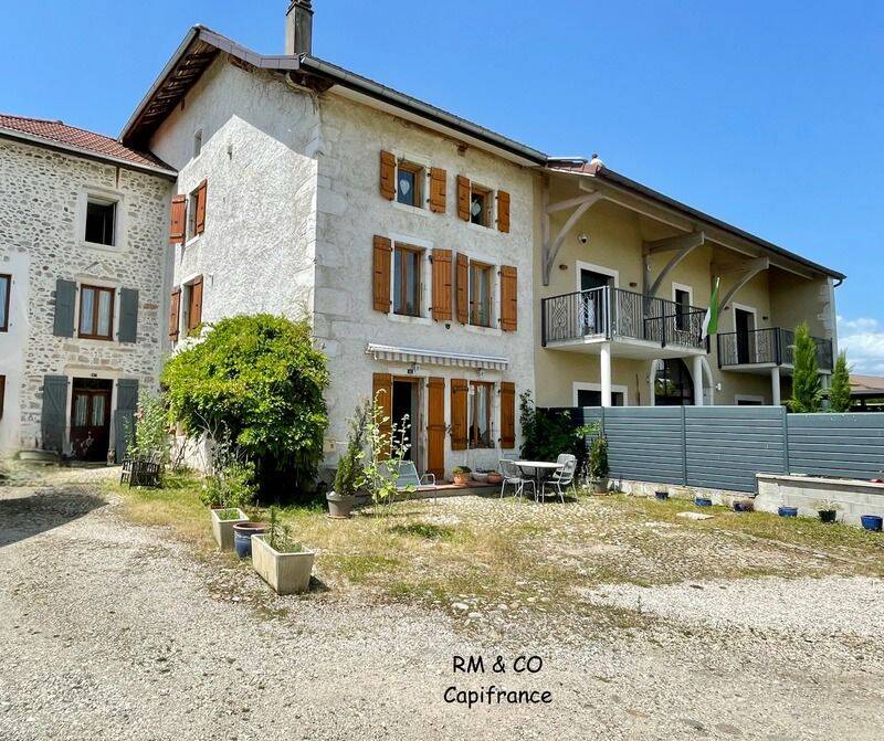 Maison 5 pièces 159 m² · à Saint-Genis-Pouilly · 159 m² · 595 000 €