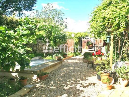 Maison de ville à vendre 380 000 € 4 pièces 3 chambres 95 m² 311 m² de terrain Nord Pignan 34570