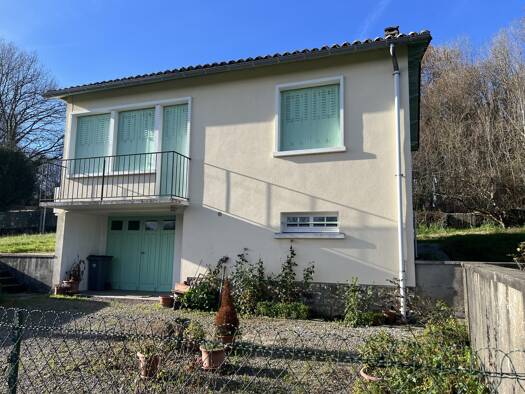Maison à vendre 49 000 € 3 pièces 2 chambres 51,6 m² 1 646 m² de terrain Ansac-sur-Vienne 16500
