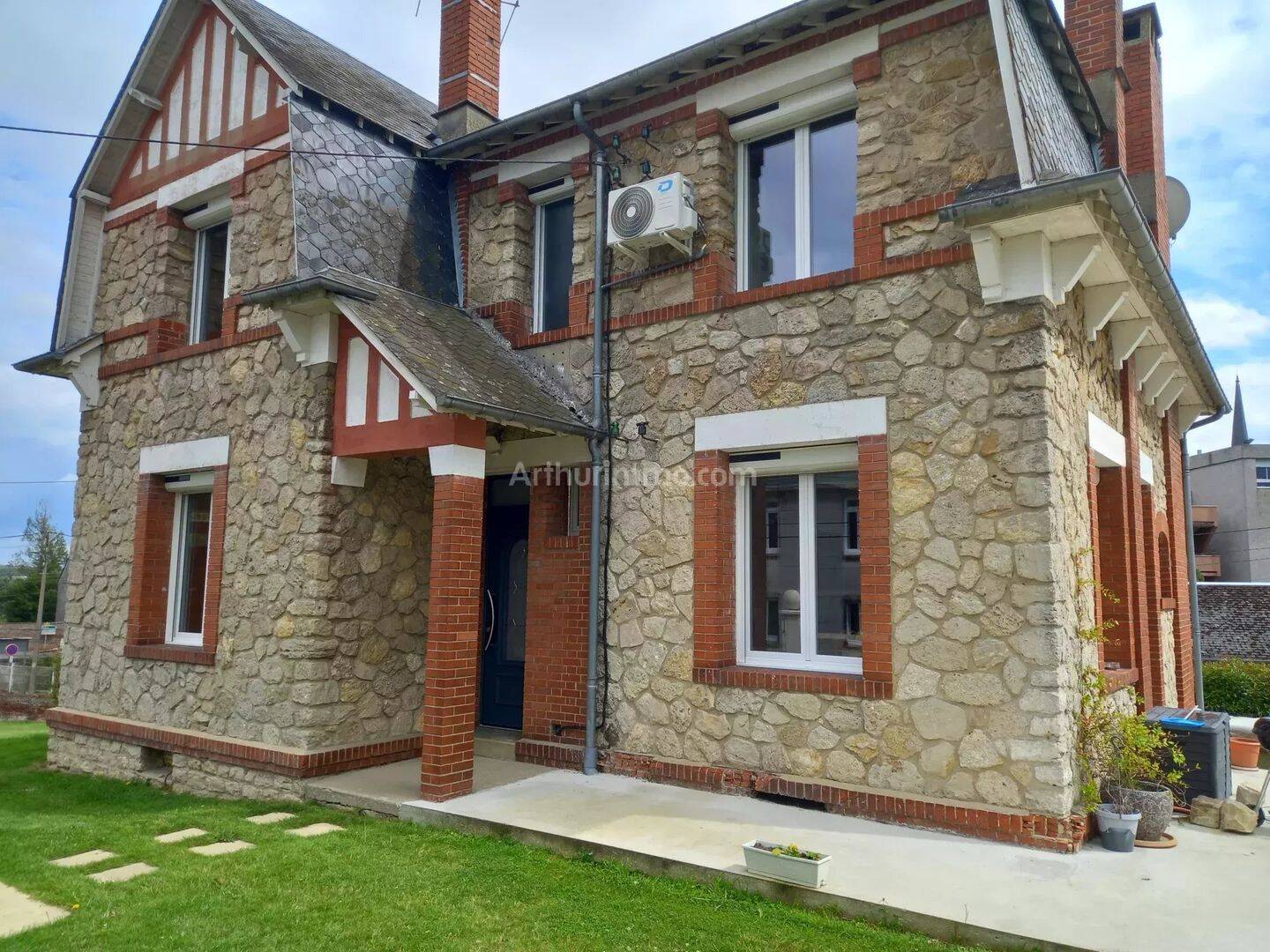 Maison 5 pièces 155 m² · à Gournay-en-Bray · 155 m² · 367 500 €