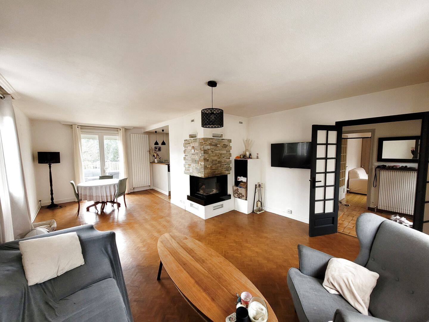 Maison 5 pièces 140 m² · à Auneau-Bleury-Saint-Symphorien · 140 m² · 270 000 €