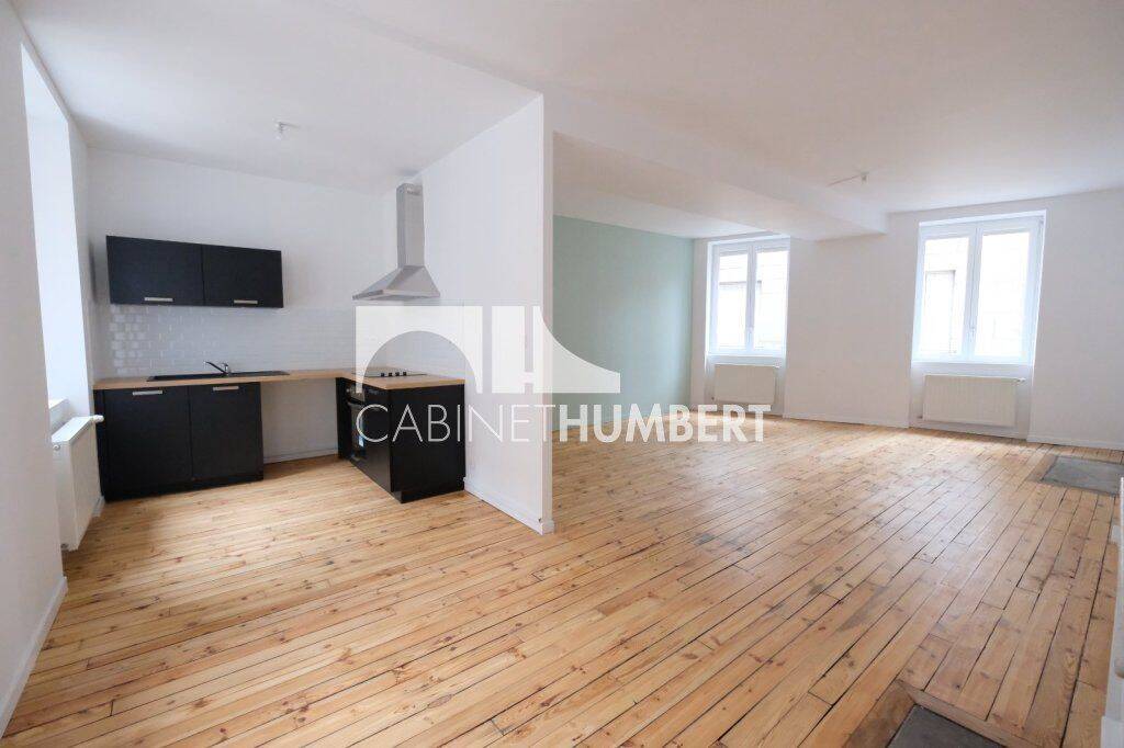 Appartement 3 pièces 80 m² · à Saint-Étienne · 80 m² · 760 €