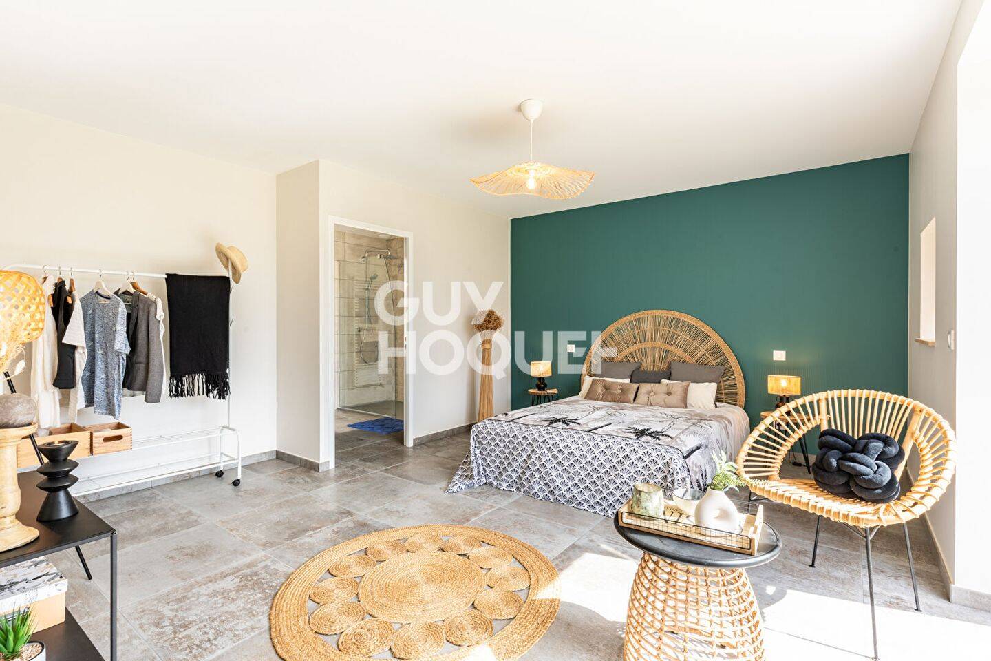 Maison 8 pièces 187 m² · à Feurs · 187 m² · 330 000 €