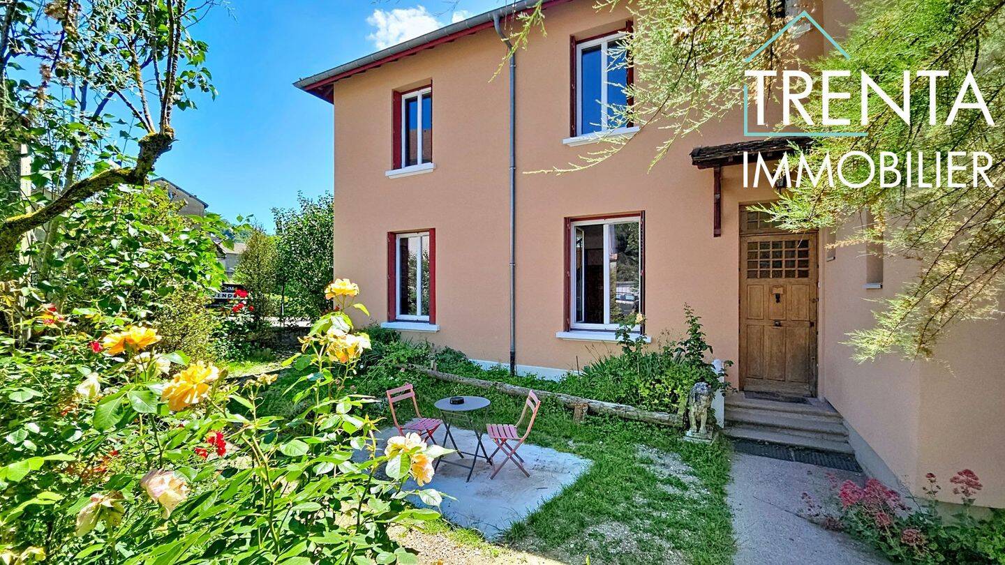 Maison 9 pièces 145 m² · à Val-de-Virieu · 145 m² · 297 000 €