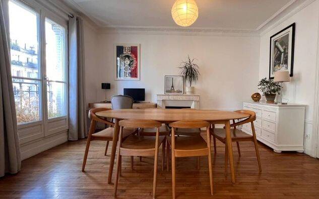 Appartement 5 pièces 112 m² · à Paris 14ème Arrondissement · 112 m² · 3 900 €/mois