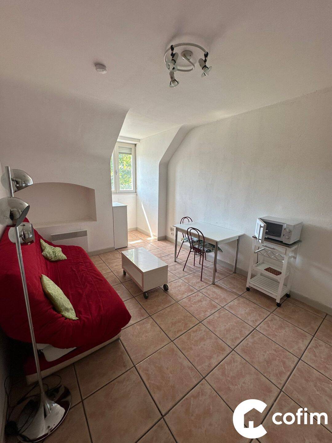Appartement 1 pièce 22 m² · à Pau · 21,8 m² · 374 €/mois