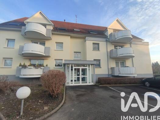 Appartement à vendre 175 000 € 2 pièces 1 chambre 52 m² Étage 1/2 Hésingue 68220