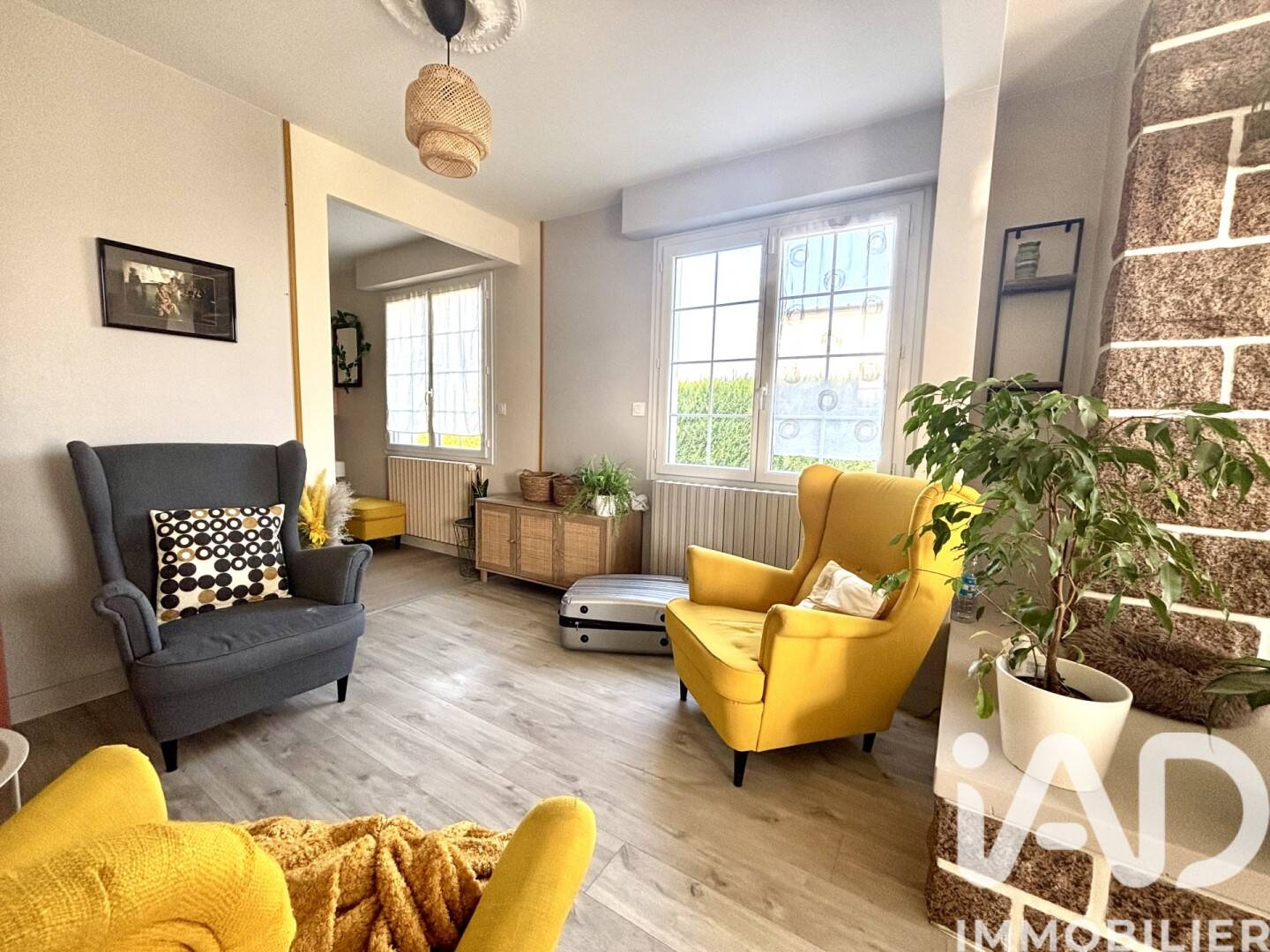 Maison 7 pièces 166 m² · à Châteaugiron · 166 m² · 338 200 €