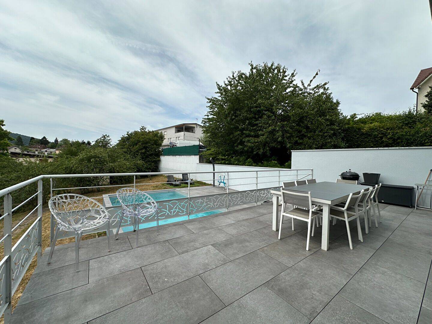 Maison 6 pièces 175 m² · à Besançon · 175 m² · 525 000 €