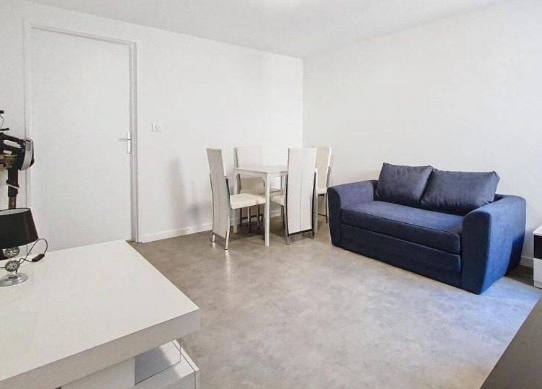 Appartement 2 pièces 28 m² · à Metz · 28 m² · 476 €