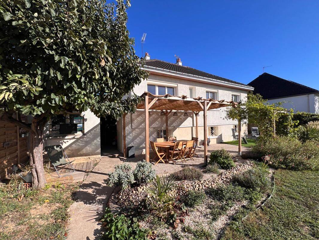 Maison 5 pièces 105 m² · à Vendôme · 105 m² · 202 800 €