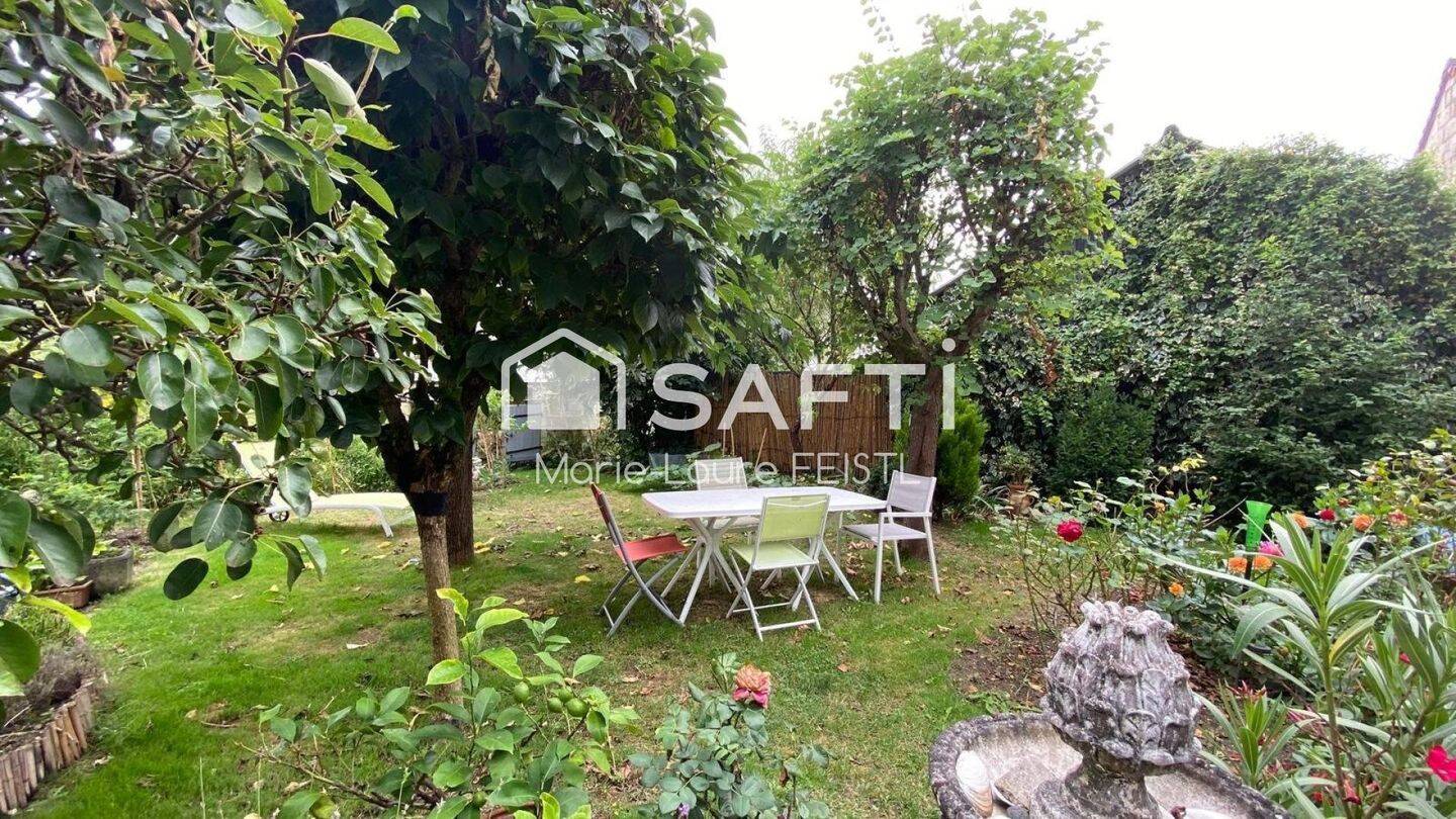 Maison 5 pièces 145 m² · à Varennes · 145 m² · 177 000 €