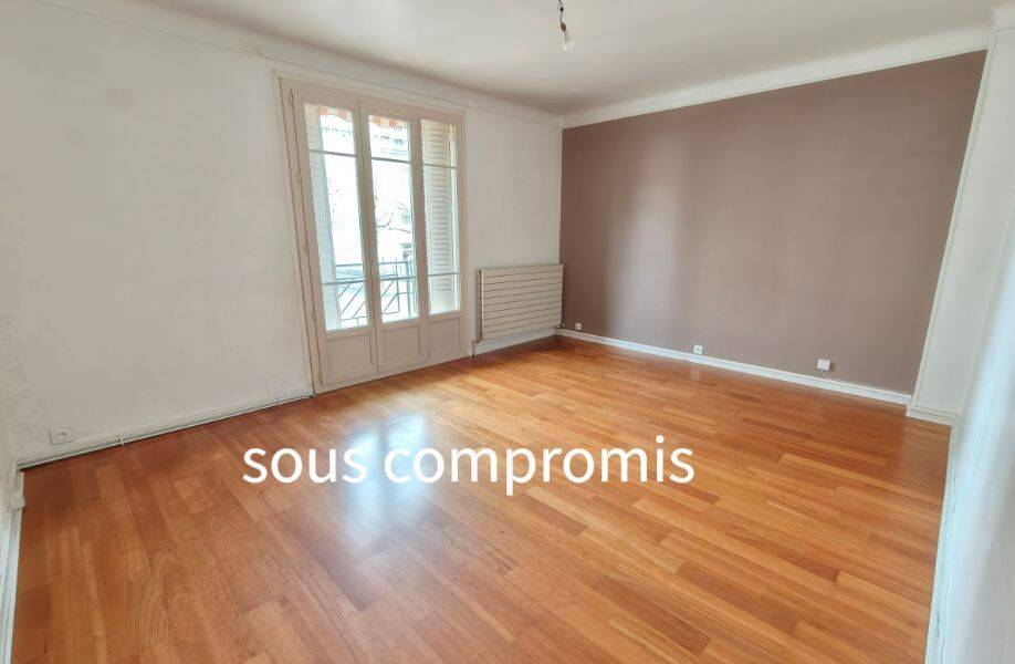 Appartement 3 pièces 70 m² · à Grenoble · 70,1 m² · 155 000 €