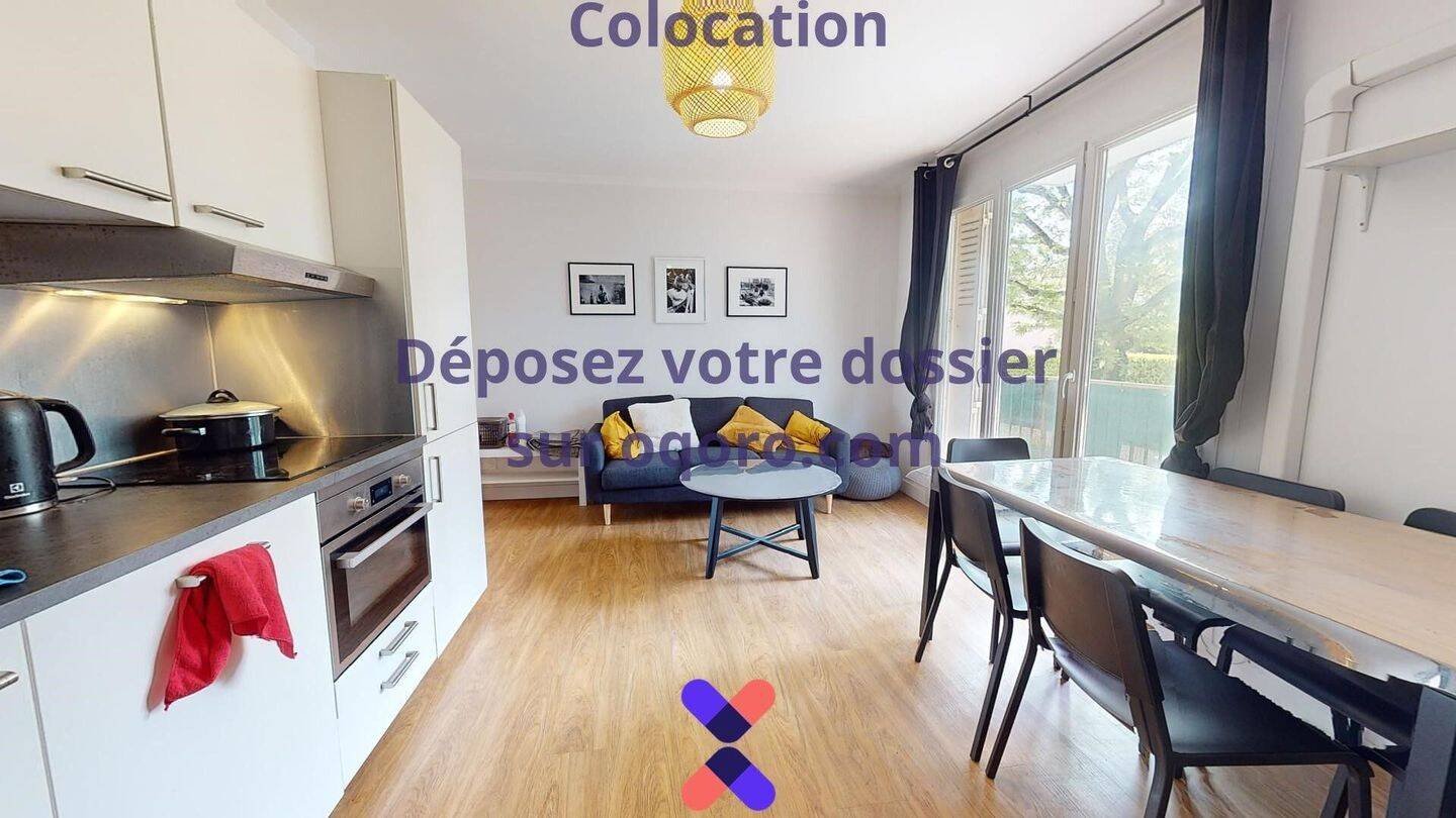 7 pièces 89 m² · à Bron · 89,3 m² · 450 €/mois