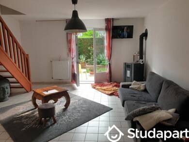 Appartement à louer 400 € 1 pièce 1 chambre 14 m² RDC Bernus-Kergypt-Keruzen-Campen Vannes 56000
