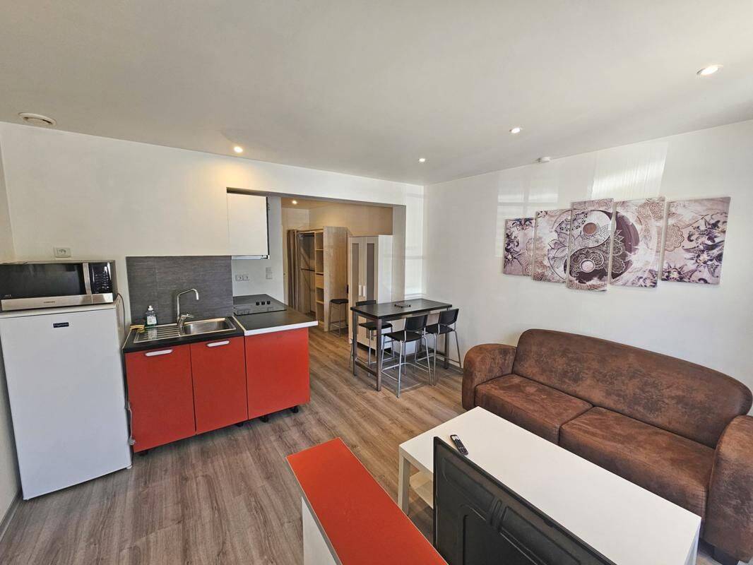 Appartement 2 pièces 30 m² · à Pont-Saint-Esprit · 30 m² · 470 €/mois