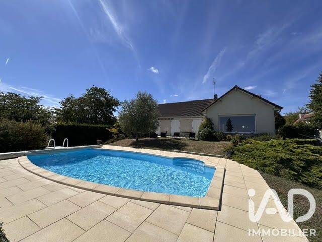 Maison 6 pièces 120 m² · à Luray · 120 m² · 350 000 €