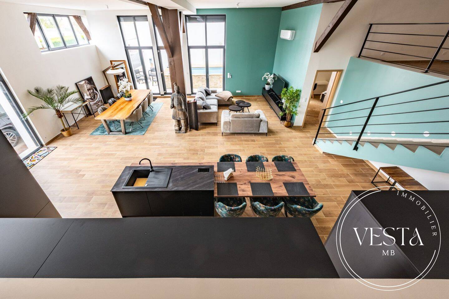 Maison 8 pièces 281 m² · à Dijon · 281 m² · 699 000 €