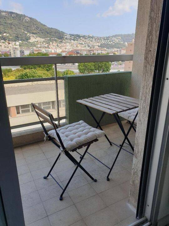 Appartement 1 pièce 28 m² · à Nice · 28 m² · 800 €/mois