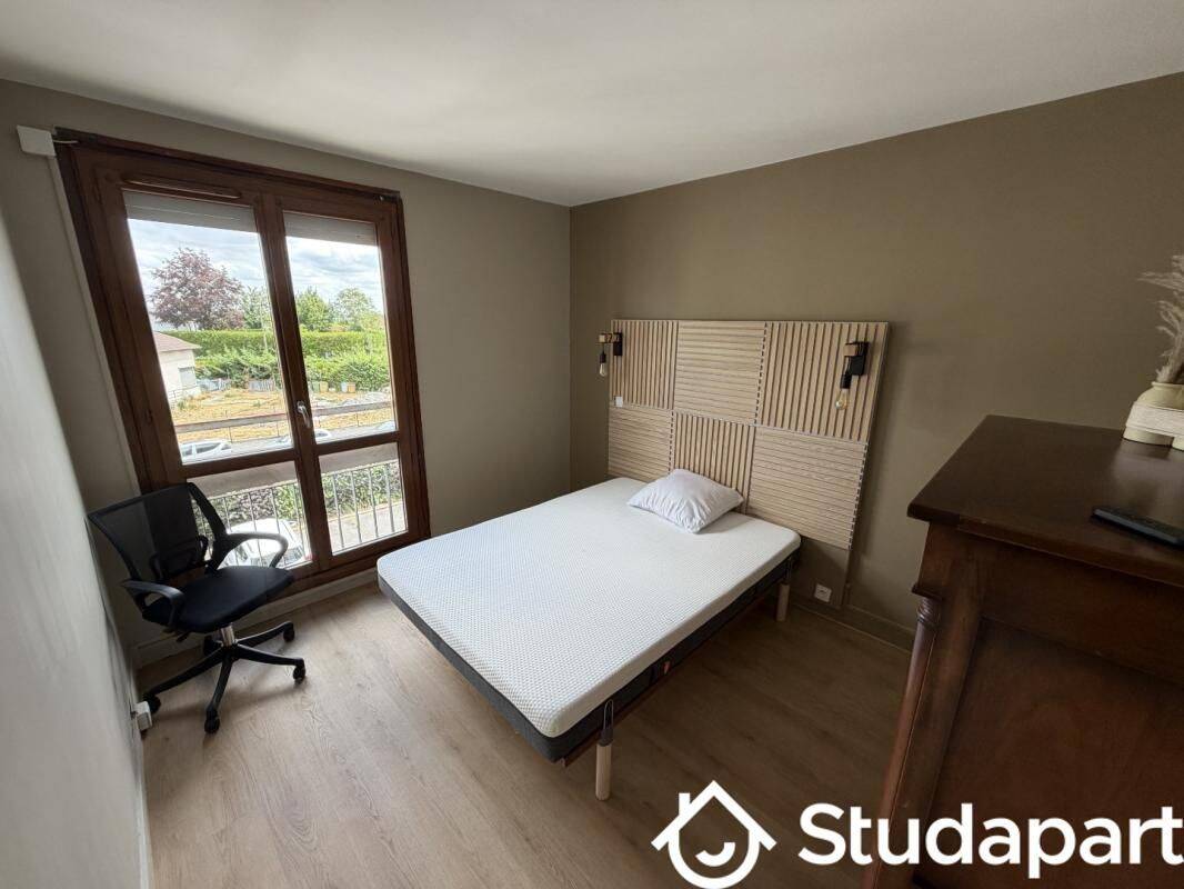1 pièce 10 m² · à Amiens · 10 m² · 420 €/mois