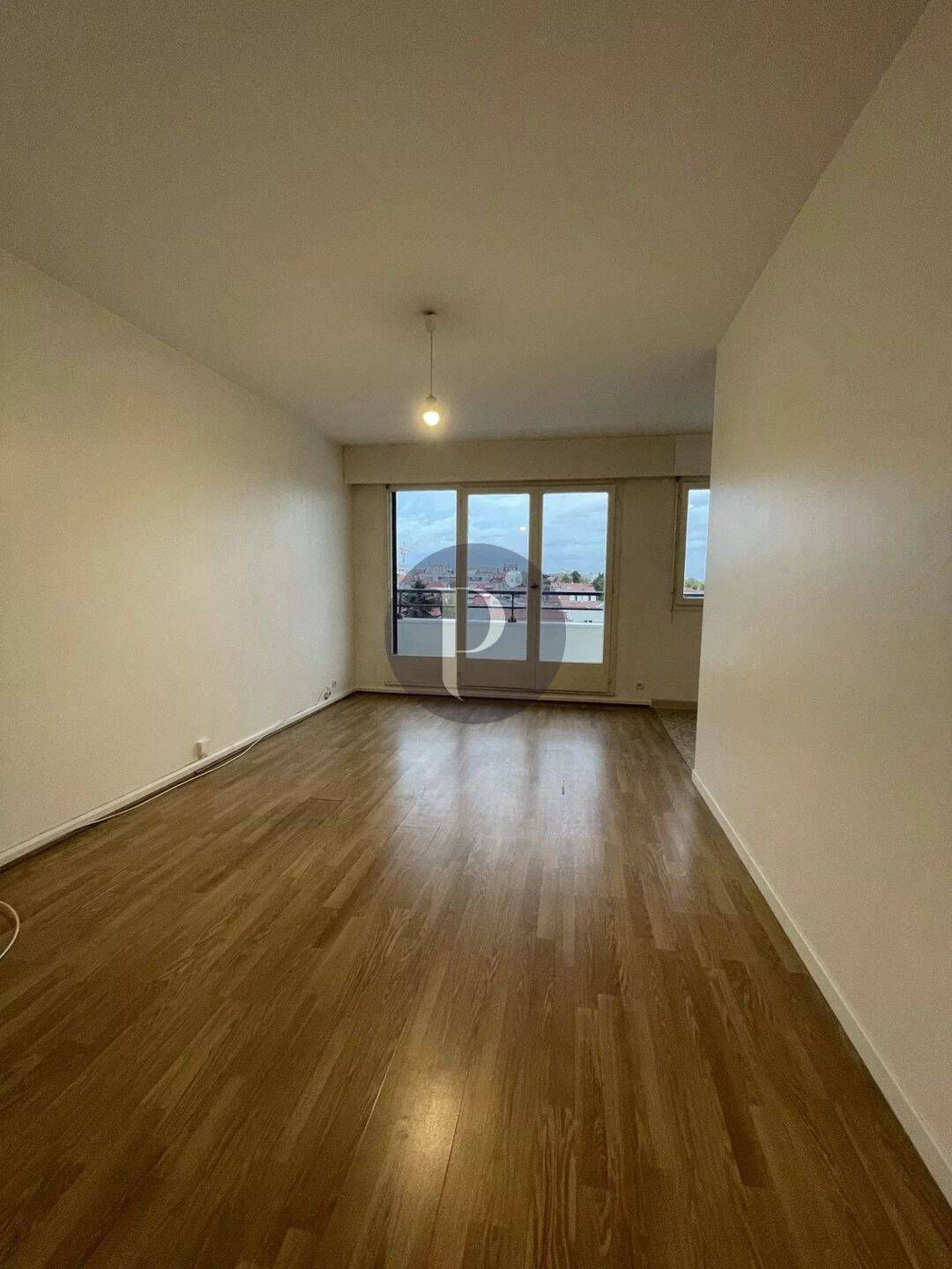 Appartement 1 pièce 33 m² · à Cachan · 33,1 m² · 829 €/mois