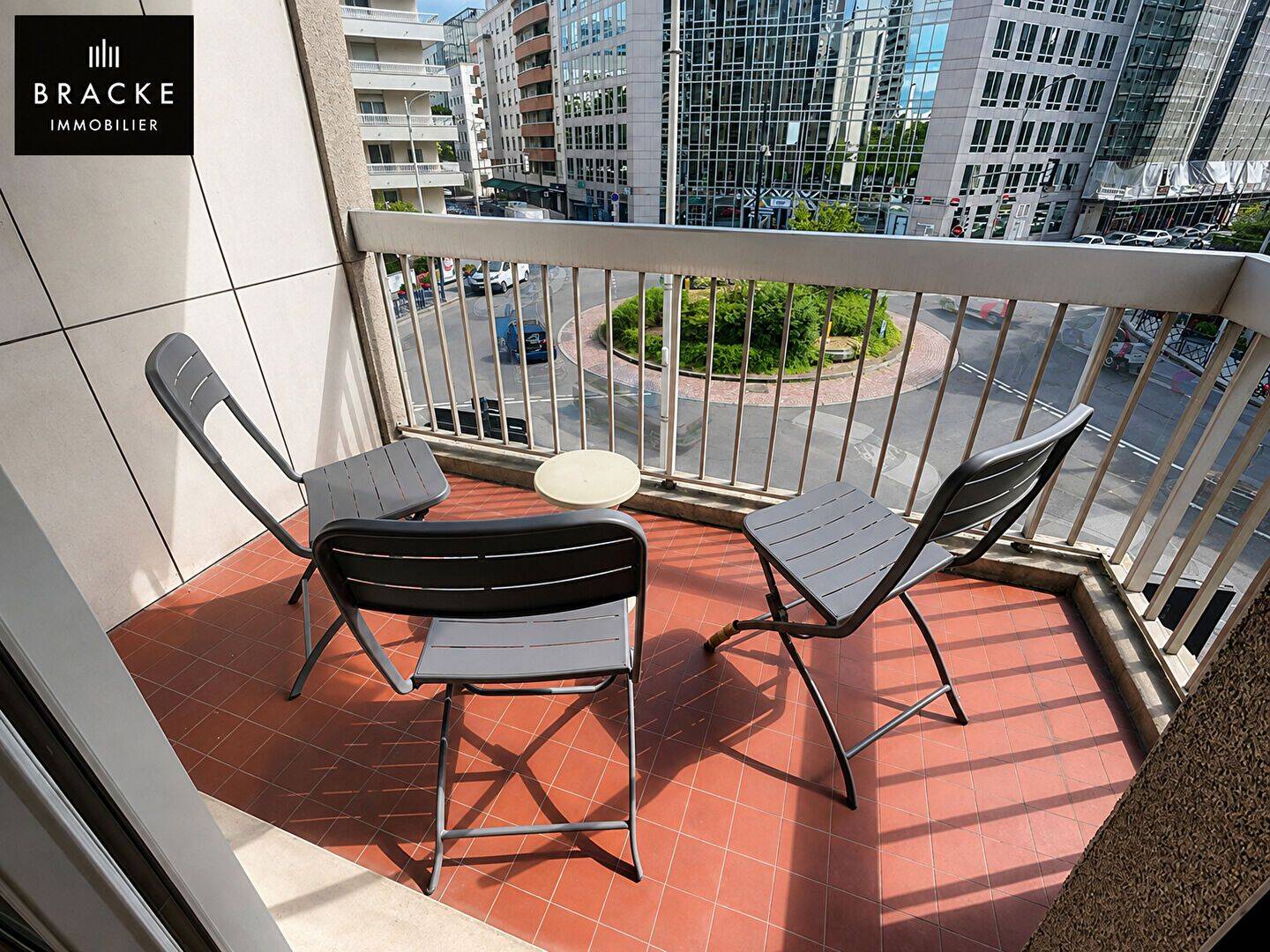 Appartement 5 pièces 111 m² · à Courbevoie · 111,2 m² · 2 700 €/mois