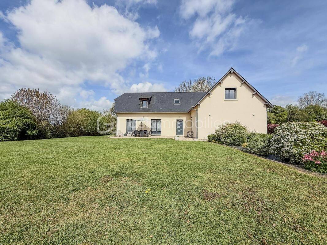 Maison 6 pièces 155 m² · à Pont-l'Évêque · 155 m² · 498 000 €