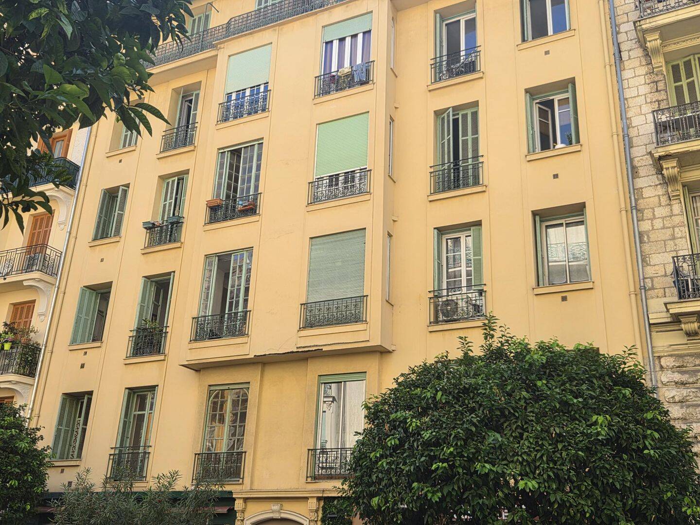 Appartement 5 pièces 85 m² · à Nice · 84,8 m² · 1 150 €/mois
