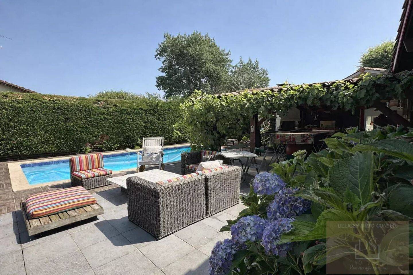 Maison 6 pièces 155 m² · à Le Teich · 155 m² · 580 000 €