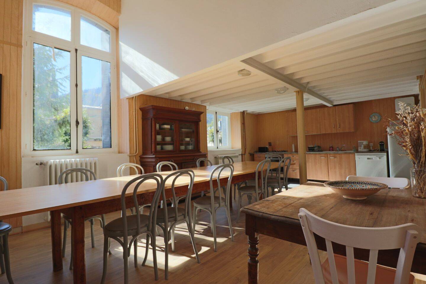 Appartement 6 pièces 214 m² · à La Bourboule · 213,5 m² · 193 000 €