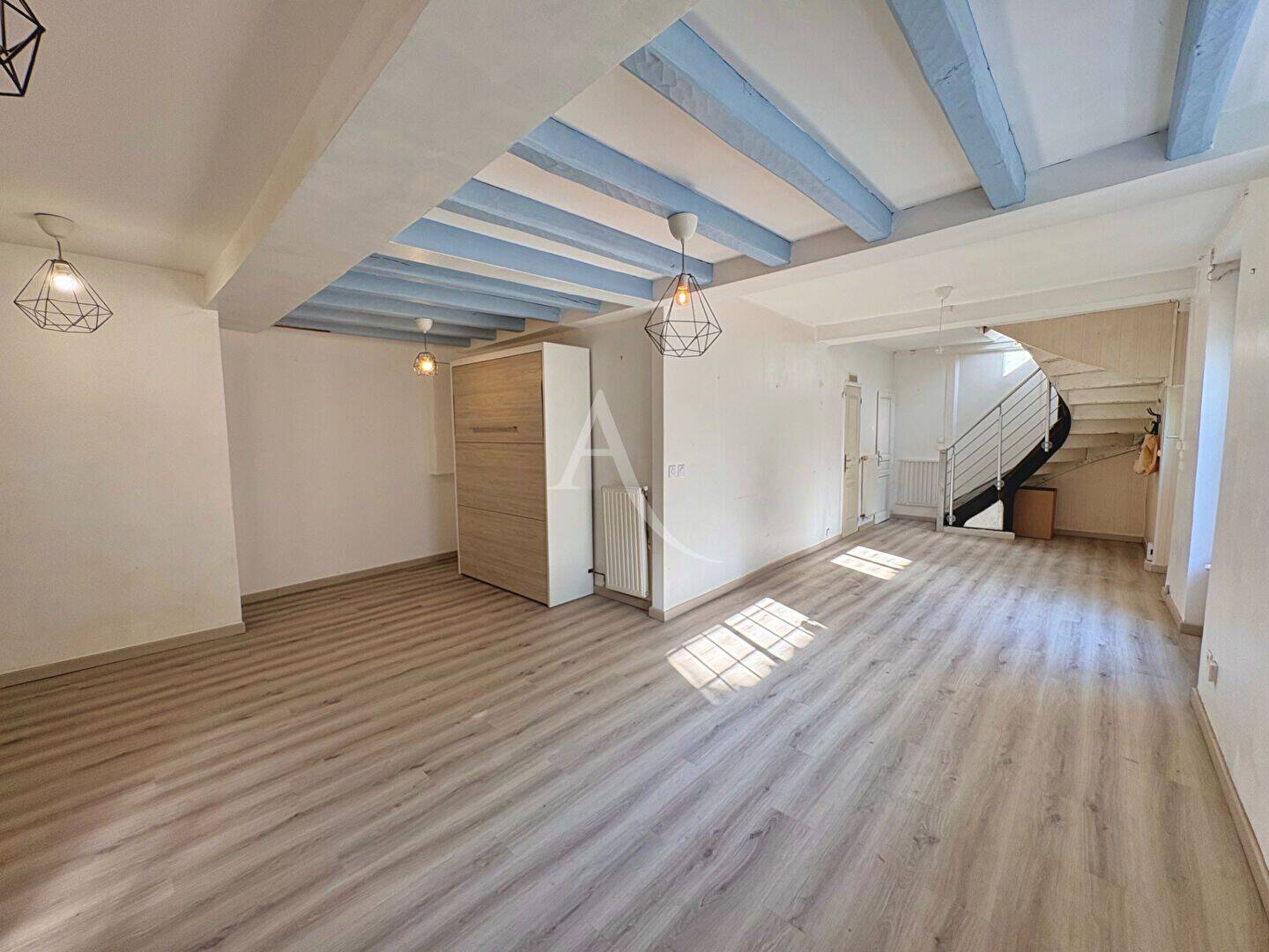 Appartement 5 pièces 106 m² · à Fay-aux-Loges · 105,8 m² · 130 300 €