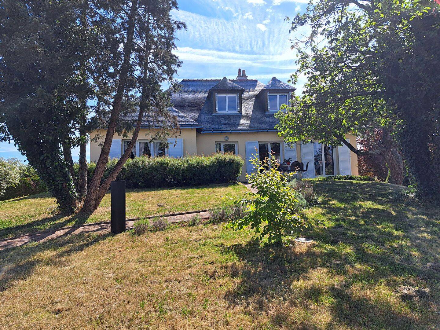 Maison 5 pièces 170 m² · à Truyes · 170 m² · 414 900 €