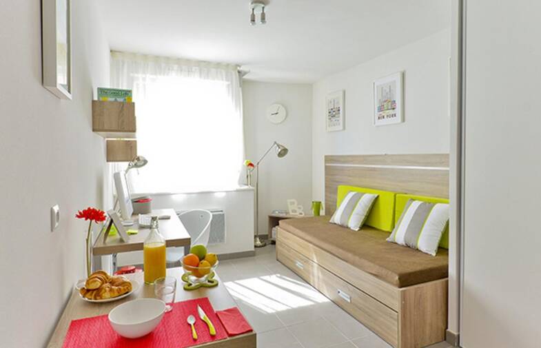 Appartement à louer 497 € 1 pièce 18 m² Bourgogne-Pasteur Orléans 45000