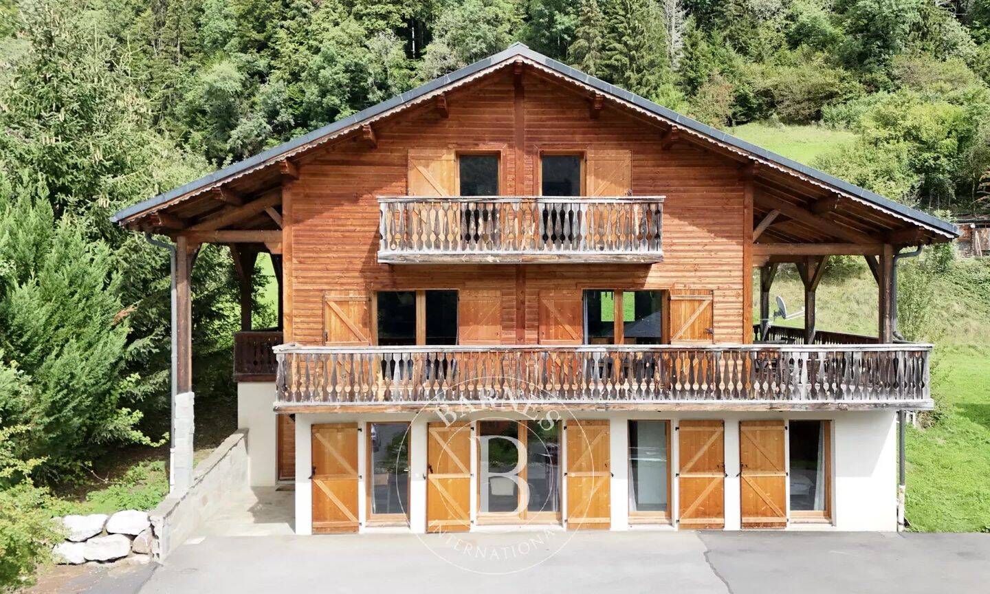 Maison 7 pièces 193 m² · à Saint-Jean-d'Aulps · 192,7 m² · 990 000 €