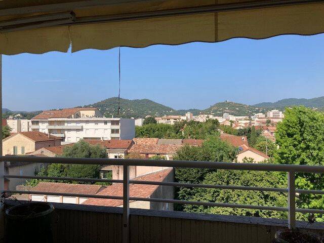 Appartement 5 pièces 160 m² · à Alès · 160,3 m² · 336 000 €