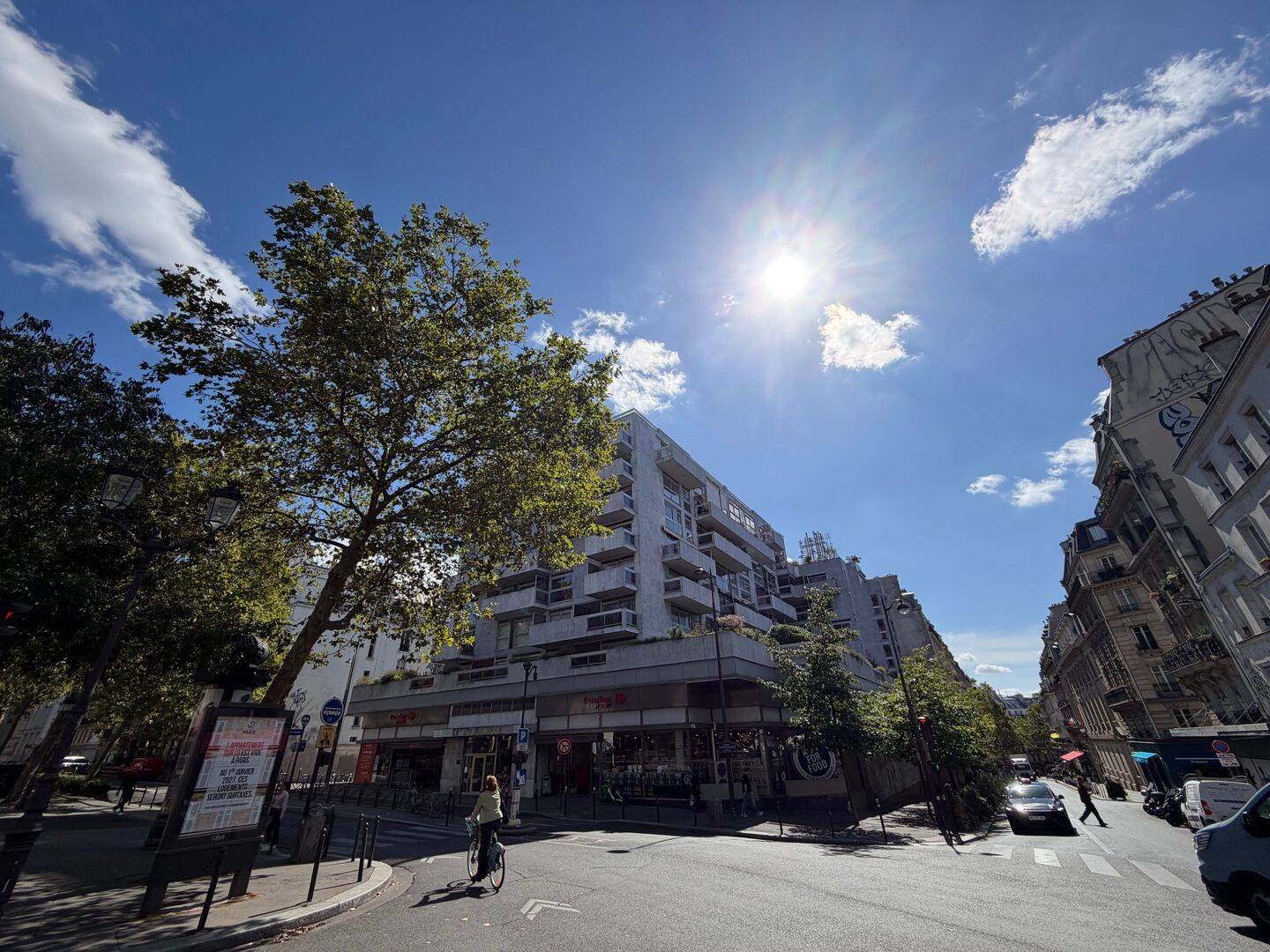 Appartement 2 pièces 43 m² · à Paris 9ème Arrondissement · 43,4 m² · 1 570 €/mois