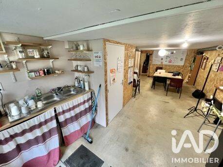 Maison 11 pièces 176 m² · à Civray · 176 m² · 104 000 €