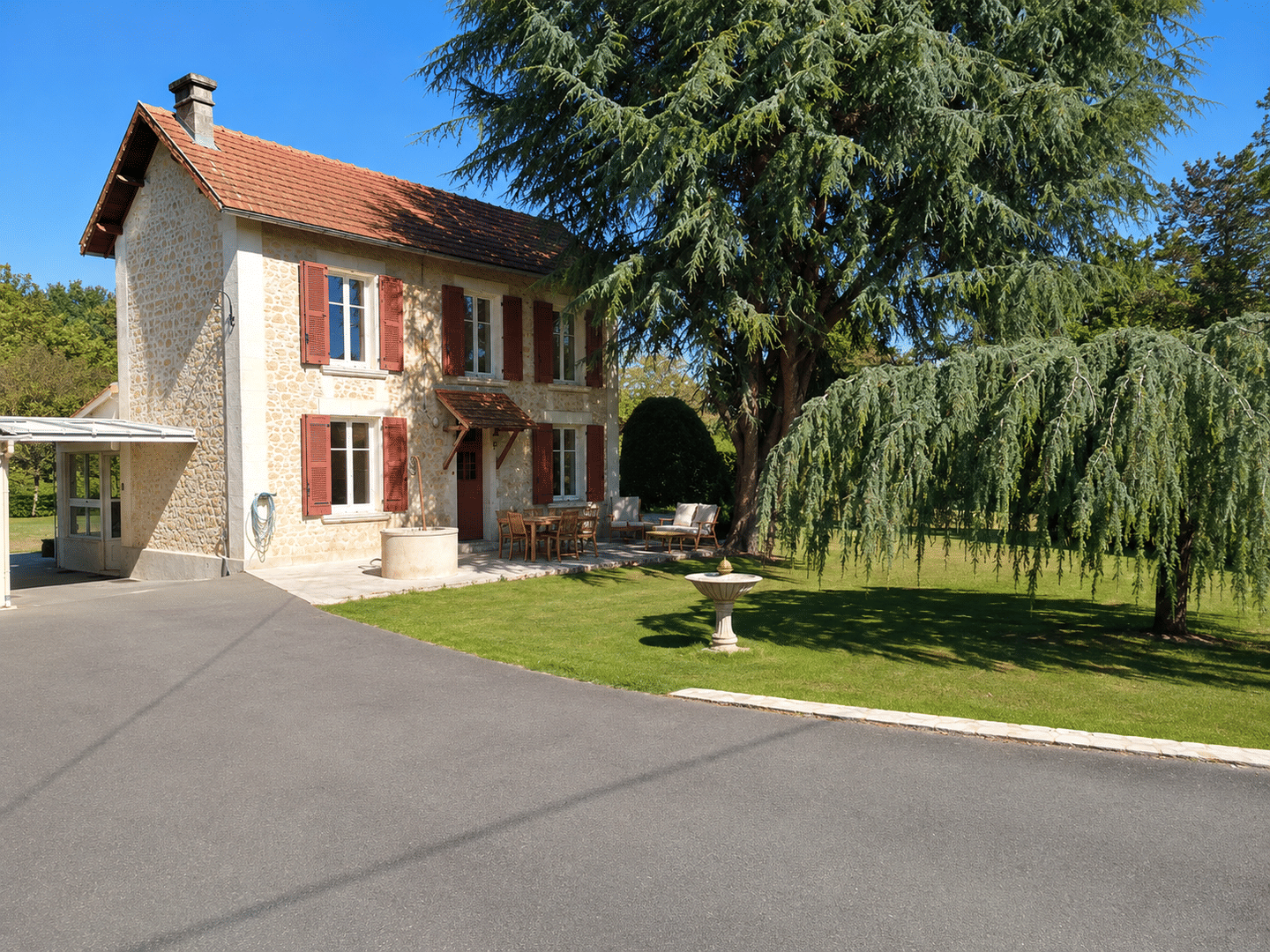 Maison 6 pièces 103 m² · à Jarnac · 103 m² · 229 000 €