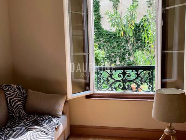 Appartement à louer 1 720 € 2 pièces 34,6 m² RDC Saint Thomas d'Aquin Paris 7ème arrondissement 75007