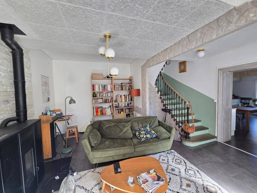 Maison 5 pièces 137 m² · à Saint-André-de-Roquelongue · 136,8 m² · 1 045 €