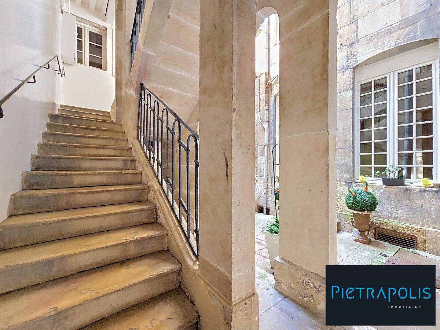 Appartement 5 pièces 109 m² · à Dijon · 109 m² · 350 000 €