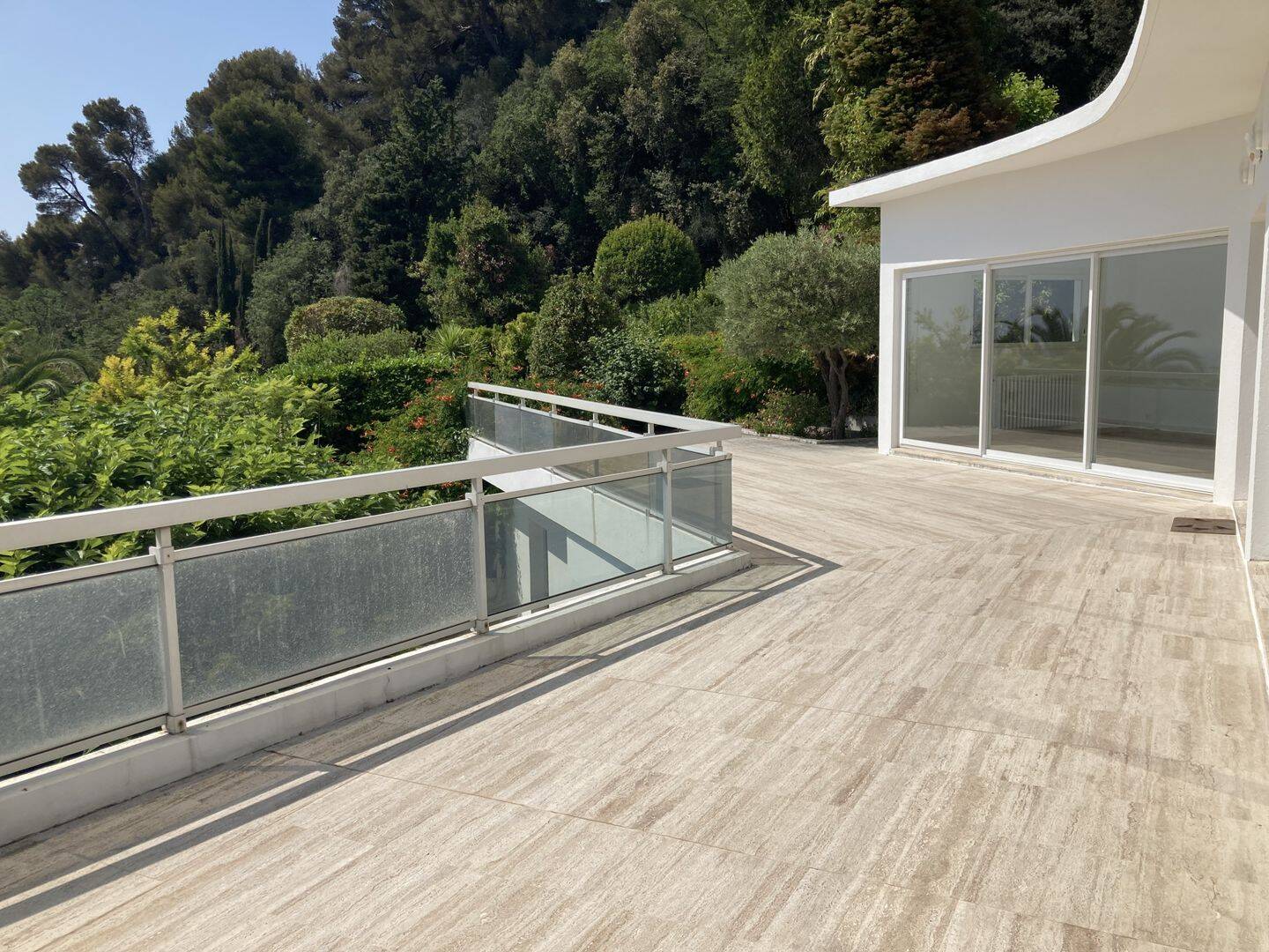 VILLA D'EXCEPTION AU COEUR DE NICE — 2