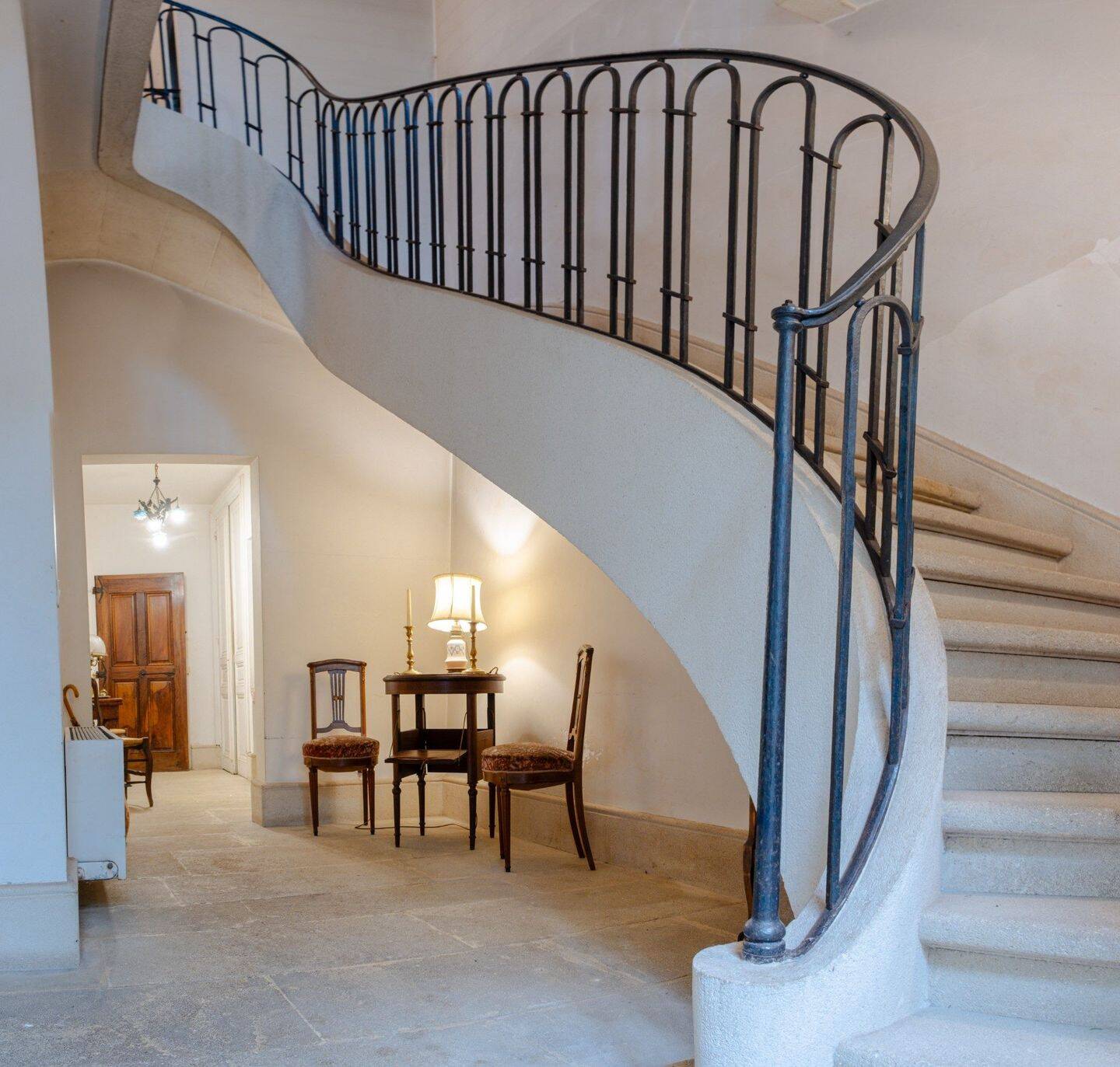 Maison 10 pièces 371 m² · à Bourg-lès-Valence · 371 m² · 790 000 €
