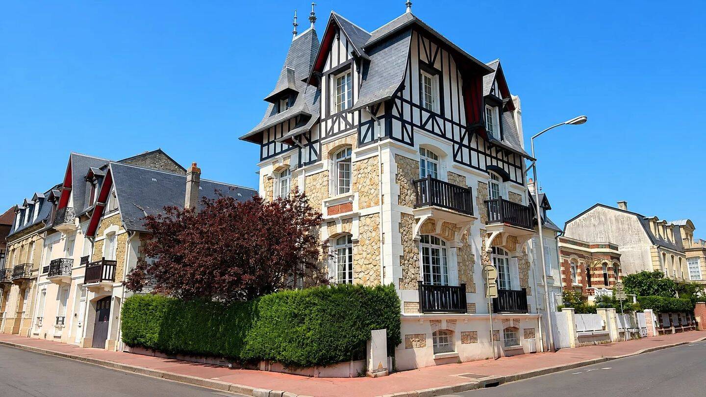 Maison 9 pièces 191 m² · à Deauville · 190,7 m² · 2 500 000 €