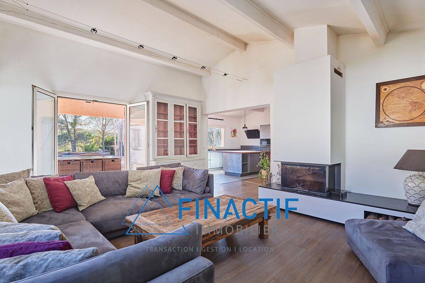 Maison 8 pièces 210 m² · à Aix-en-Provence · 210 m² · 995 000 €
