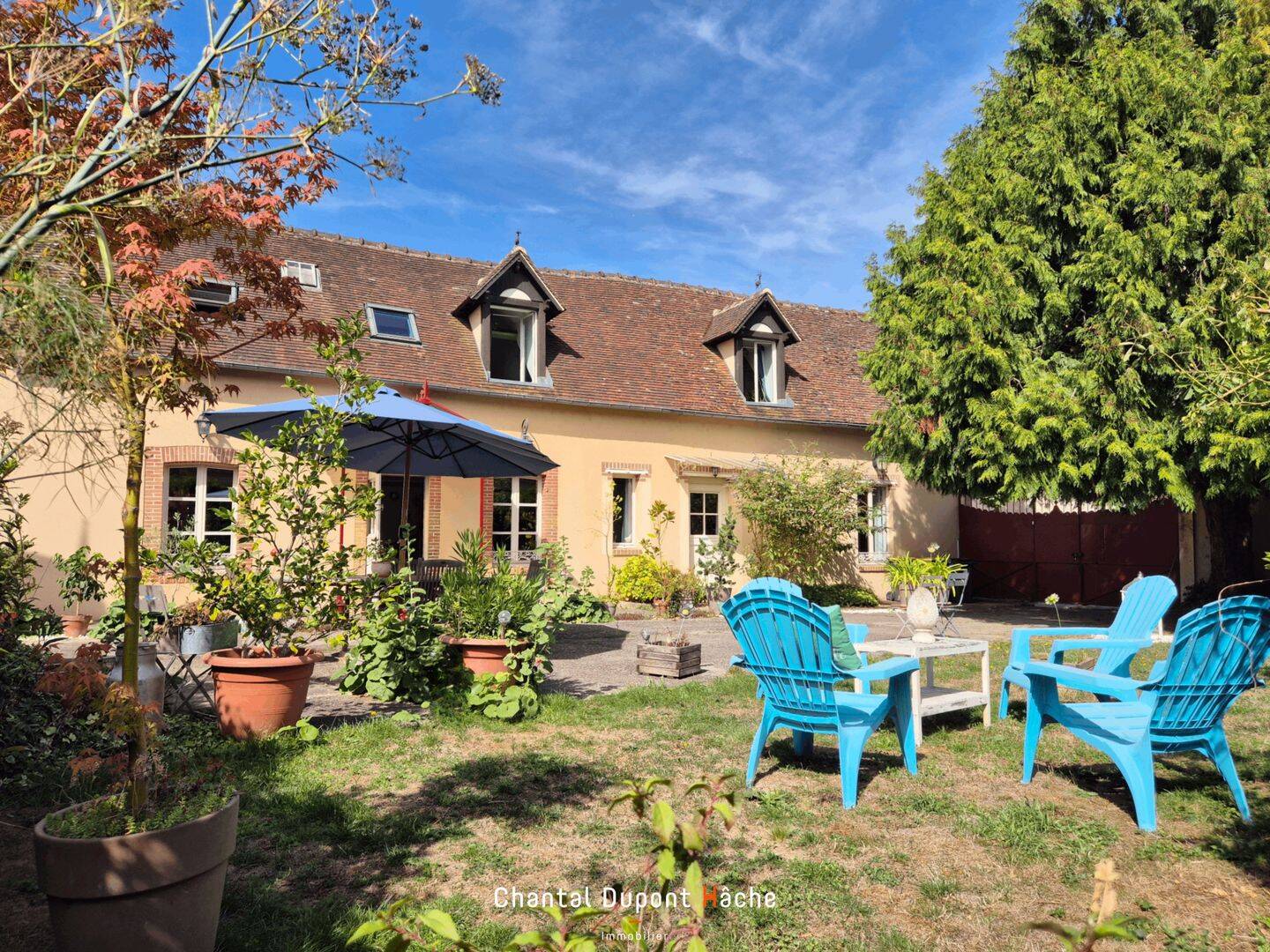 Maison 5 pièces 180 m² · à Chartres · 180 m² · 369 000 €