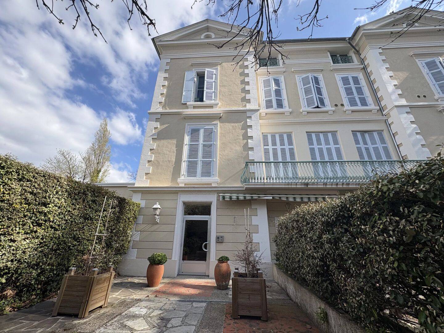 Appartement 1 pièce 30 m² · à Montélimar · 30 m² · 450 €